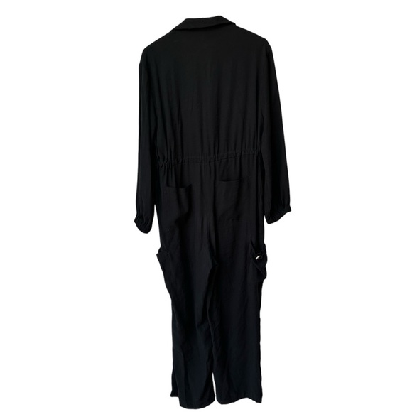 Topshop Cargo Wide-Leg Zip-Front Jumpsuit in Black, 8 - Picture 9 of 12